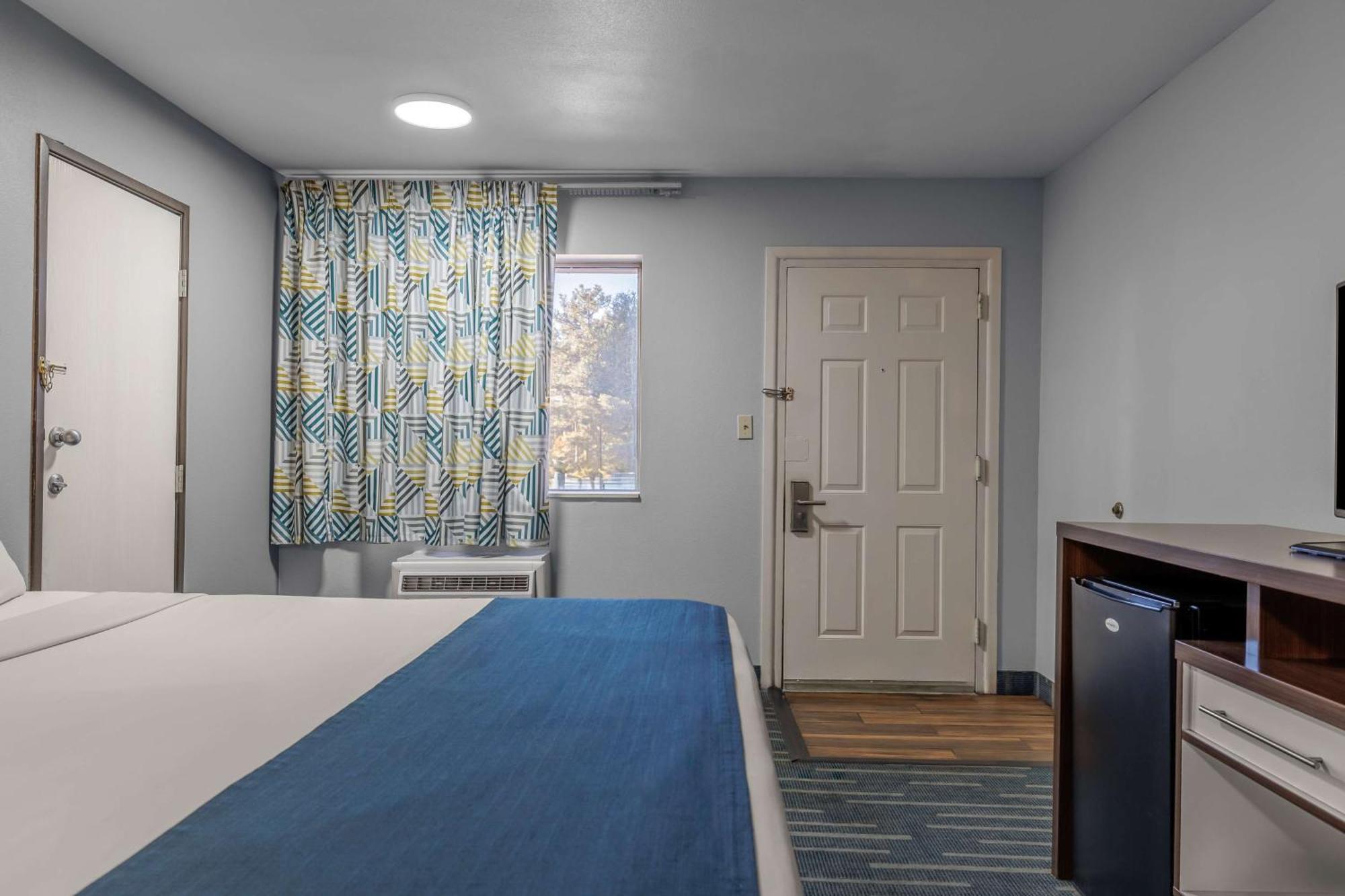 Studio 6 Suites Flagstaff Az Bagian luar foto