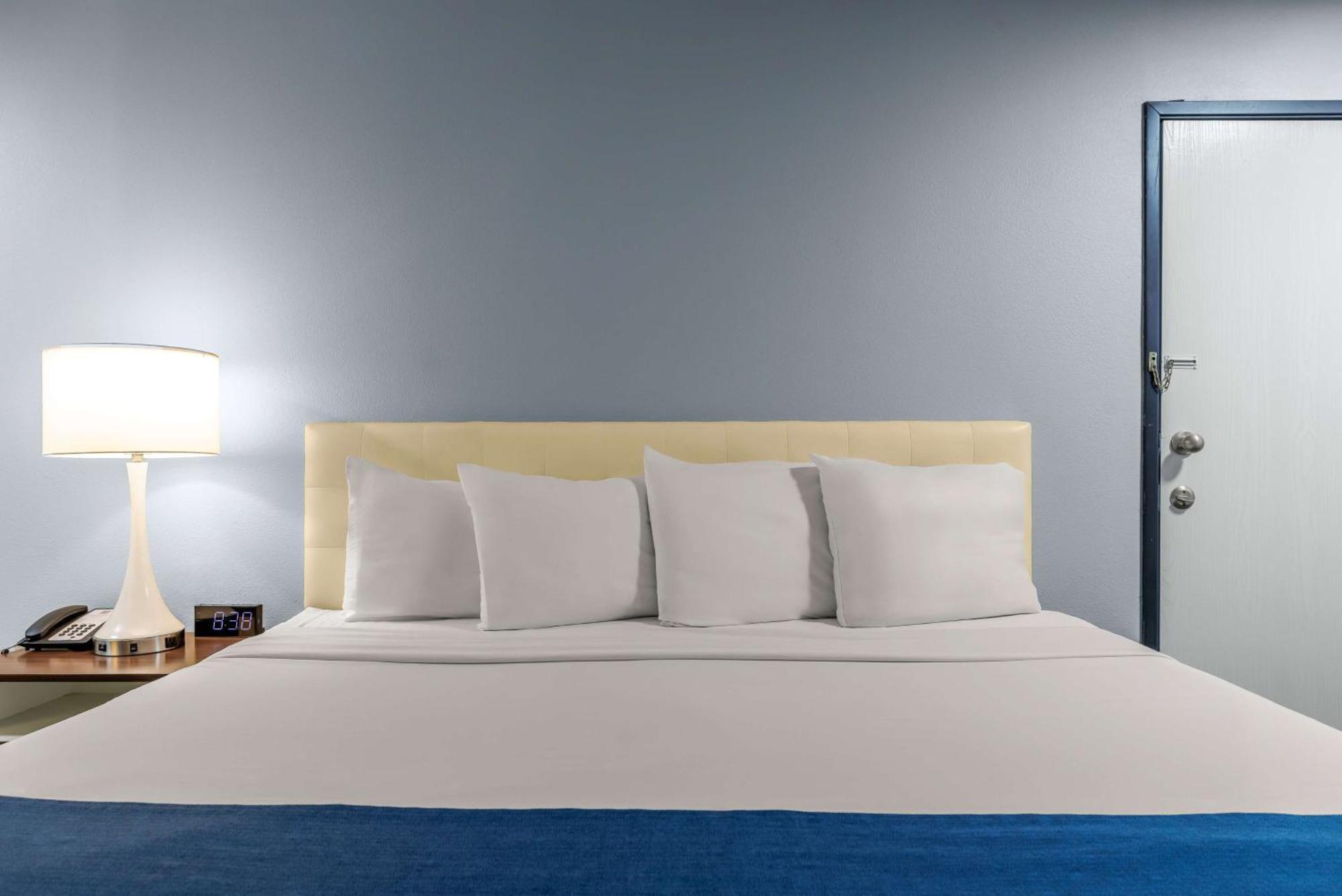 Studio 6 Suites Flagstaff Az Bagian luar foto